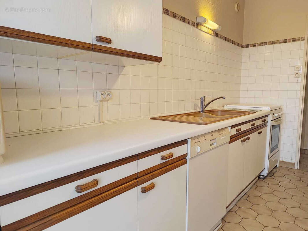 Appartement à SATHONAY-CAMP