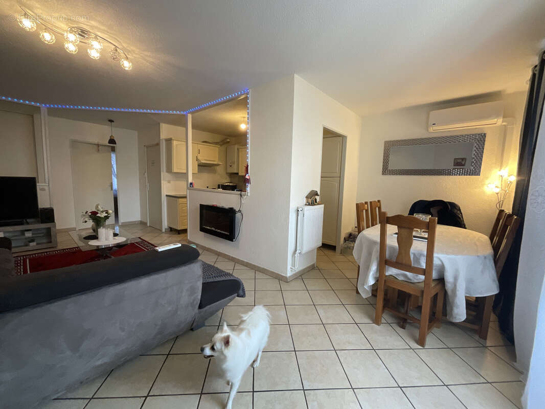 Appartement à L'ISLE-D'ABEAU