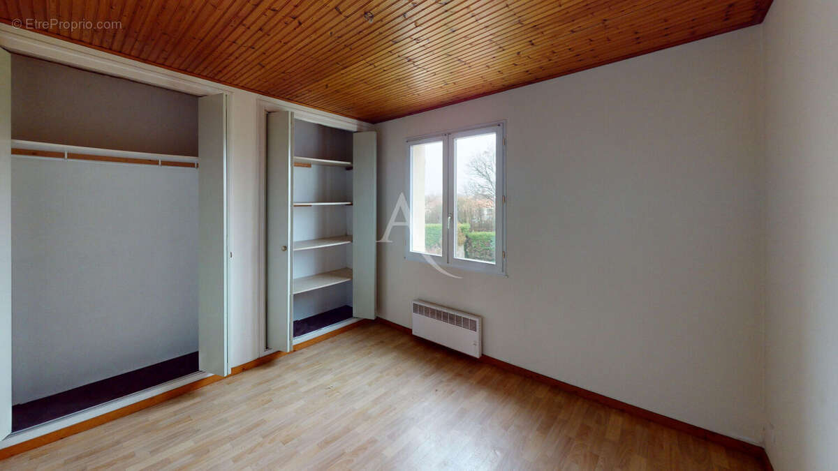 Maison à LA CHAIZE-GIRAUD