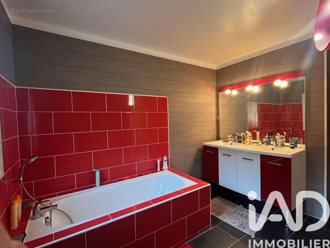 Photo 8 - Maison à LA COLOMBE