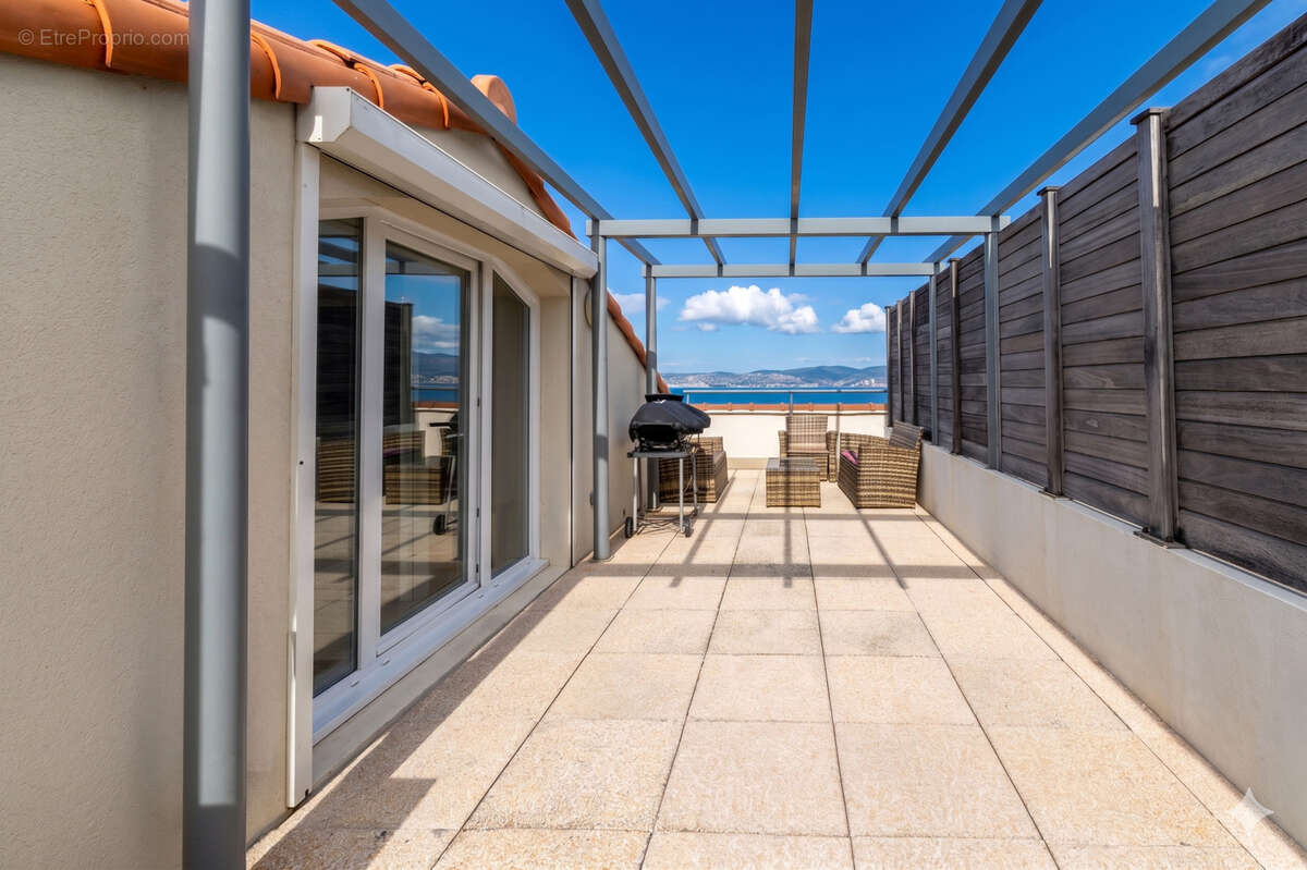 Appartement à MARSEILLE-8E