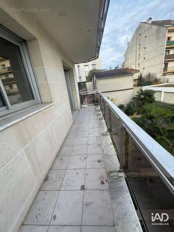 Photo 2 - Appartement à NEUILLY-PLAISANCE