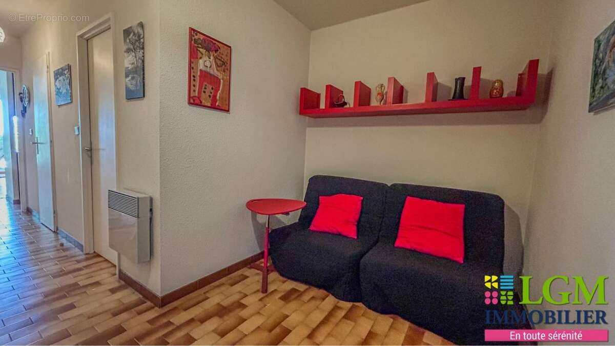 Appartement t2 de 50m² en rez de jardin piscine et garage - photo 10