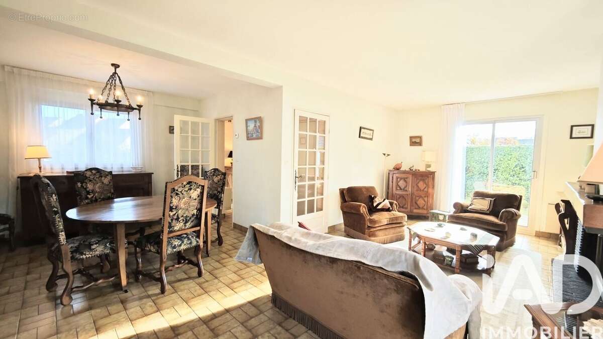 Photo 4 - Maison à CHATELLERAULT