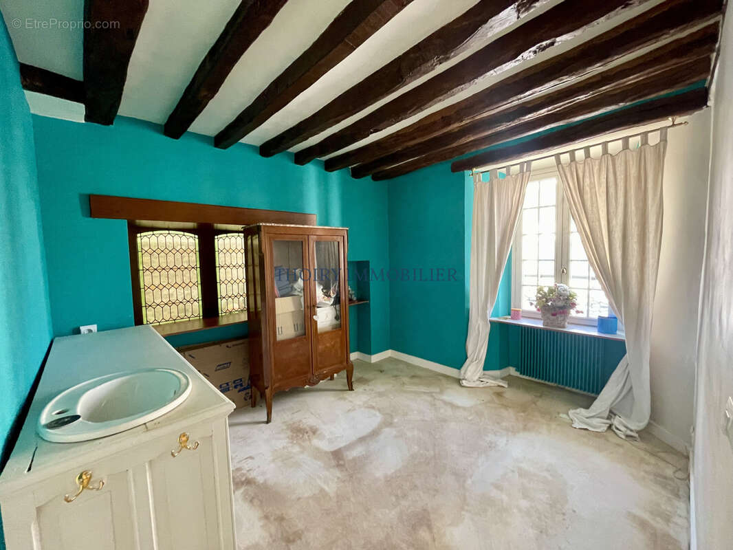 Maison ancienne de charme de 8 pièces sur 519 m2. - photo 20