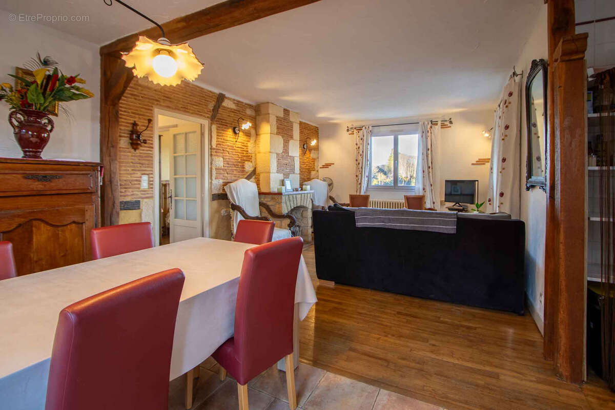 Maison à SARLAT-LA-CANEDA