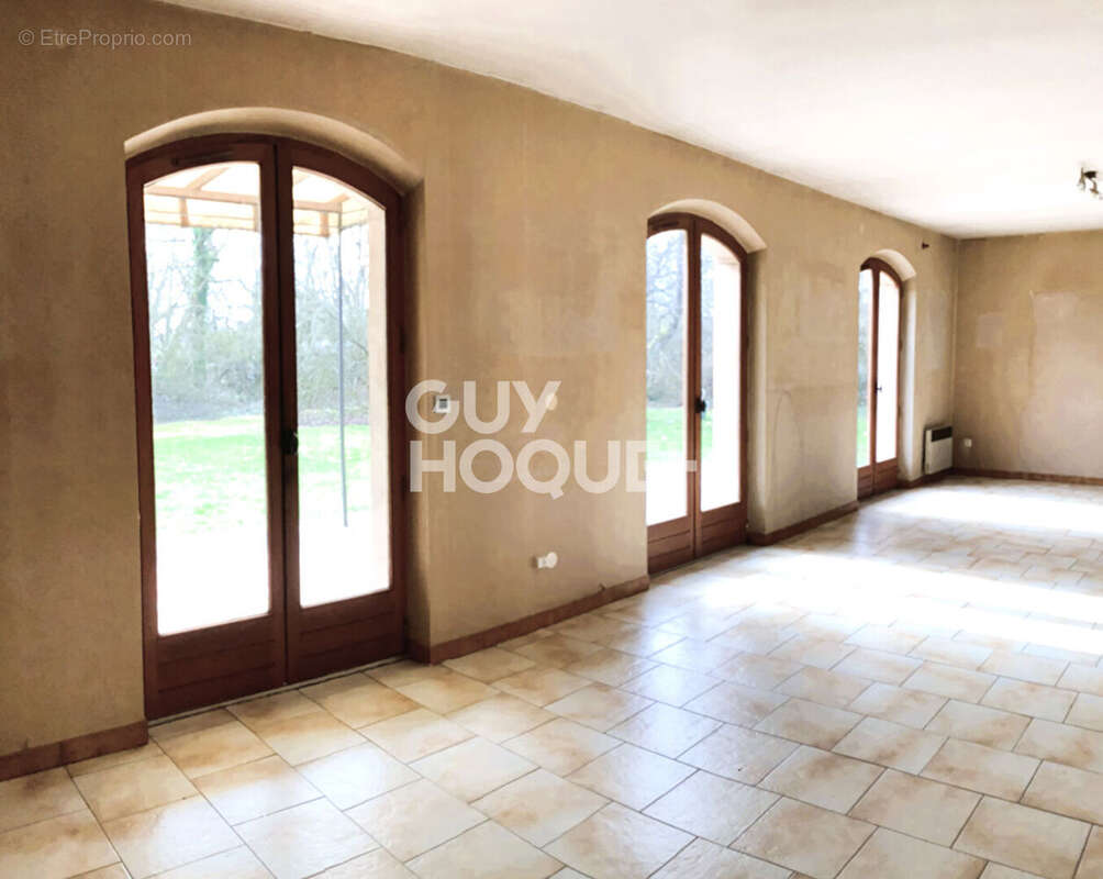 Maison à ARS-LAQUENEXY