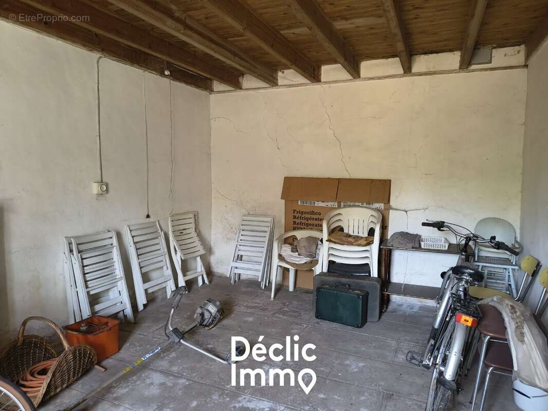 Deux maisonnettes à rénover entièrement - photo 11