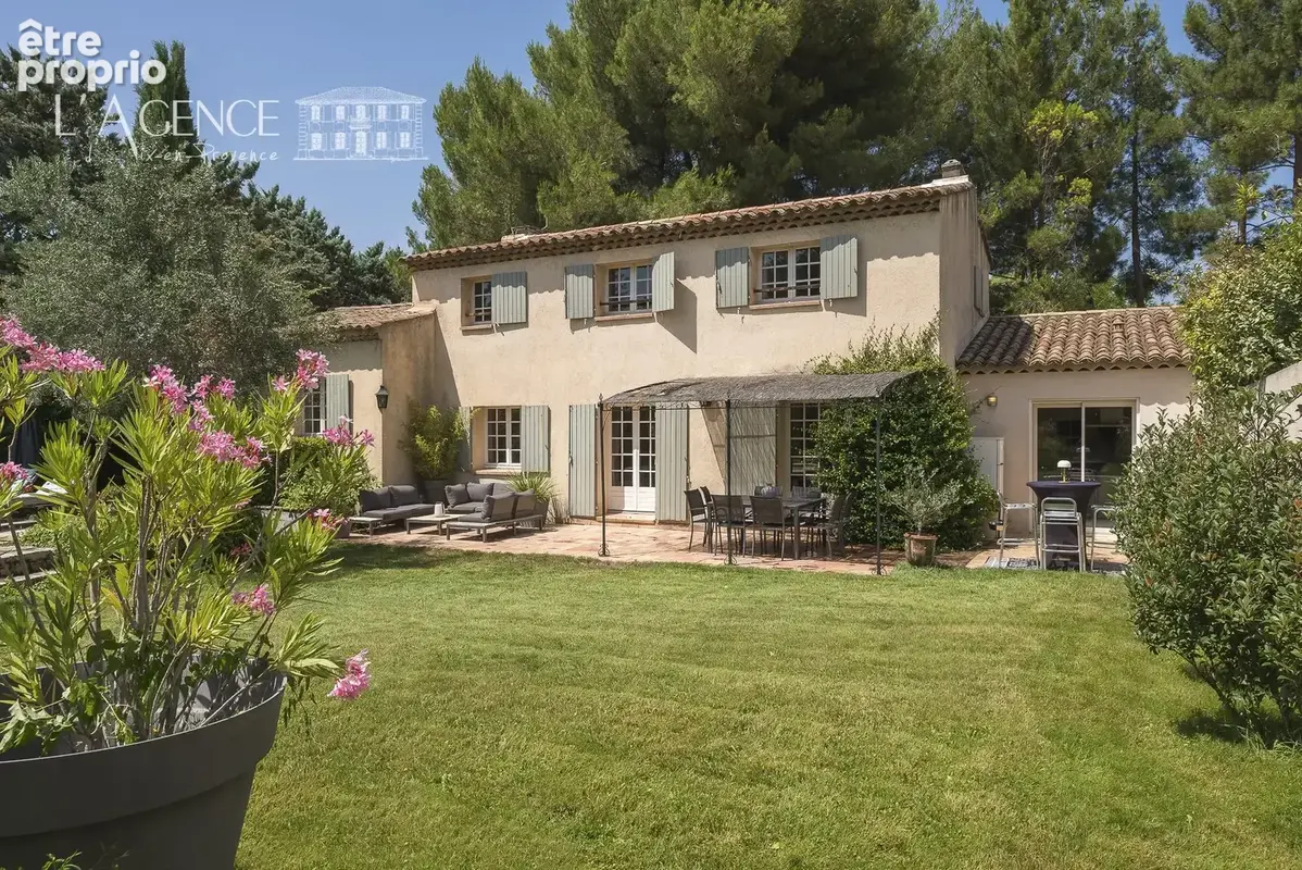 Maison 5 pièces 143 m² à vendre à Aix-En-Provence (13100) - photo 2