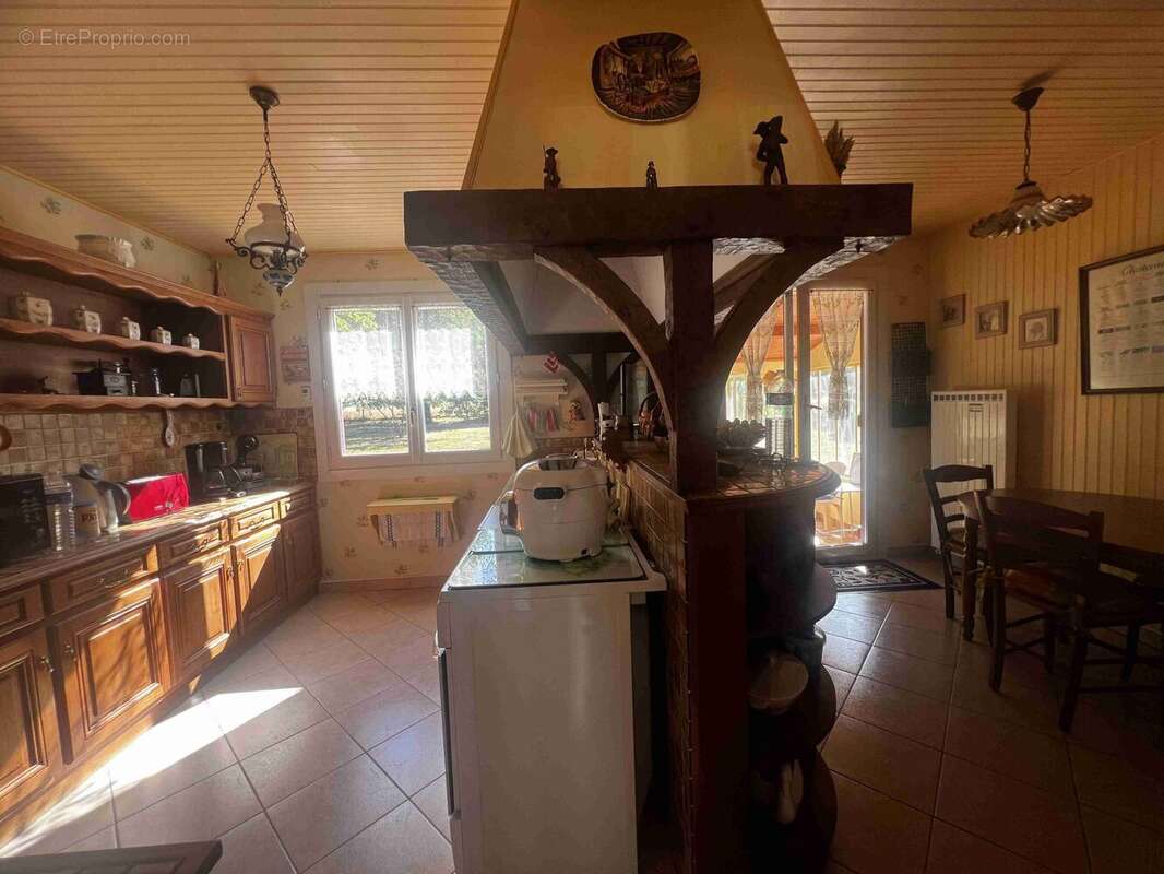 Maison 150 m² à Le Grand-Madieu  - photo 4