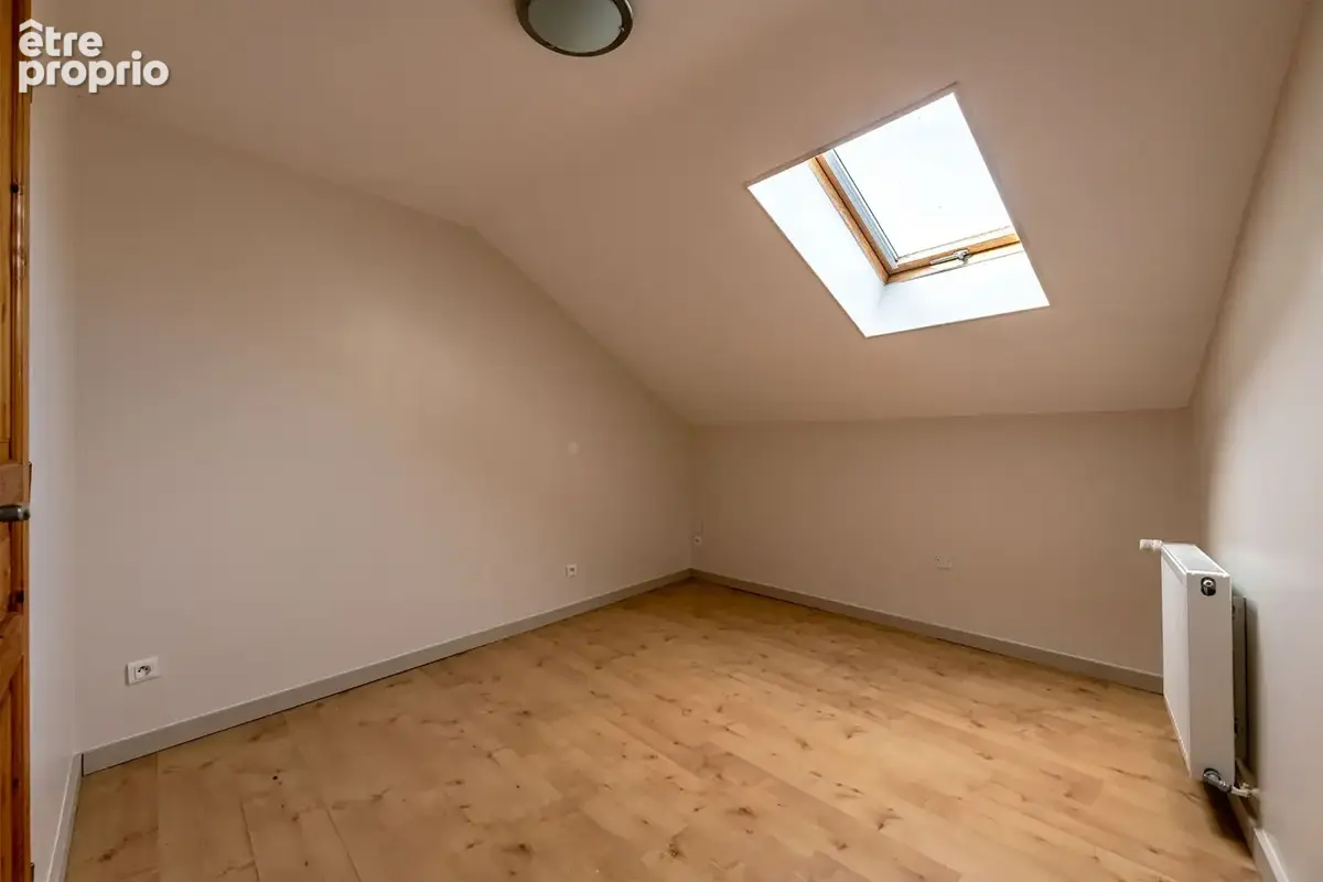 Pour le prix d'un appartement une Maison atypique - 140 m² - Emplacement premium proche hyper-centre - photo 11