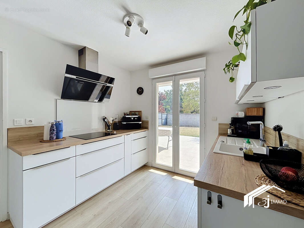 Maison T4 DAUX - photo 5