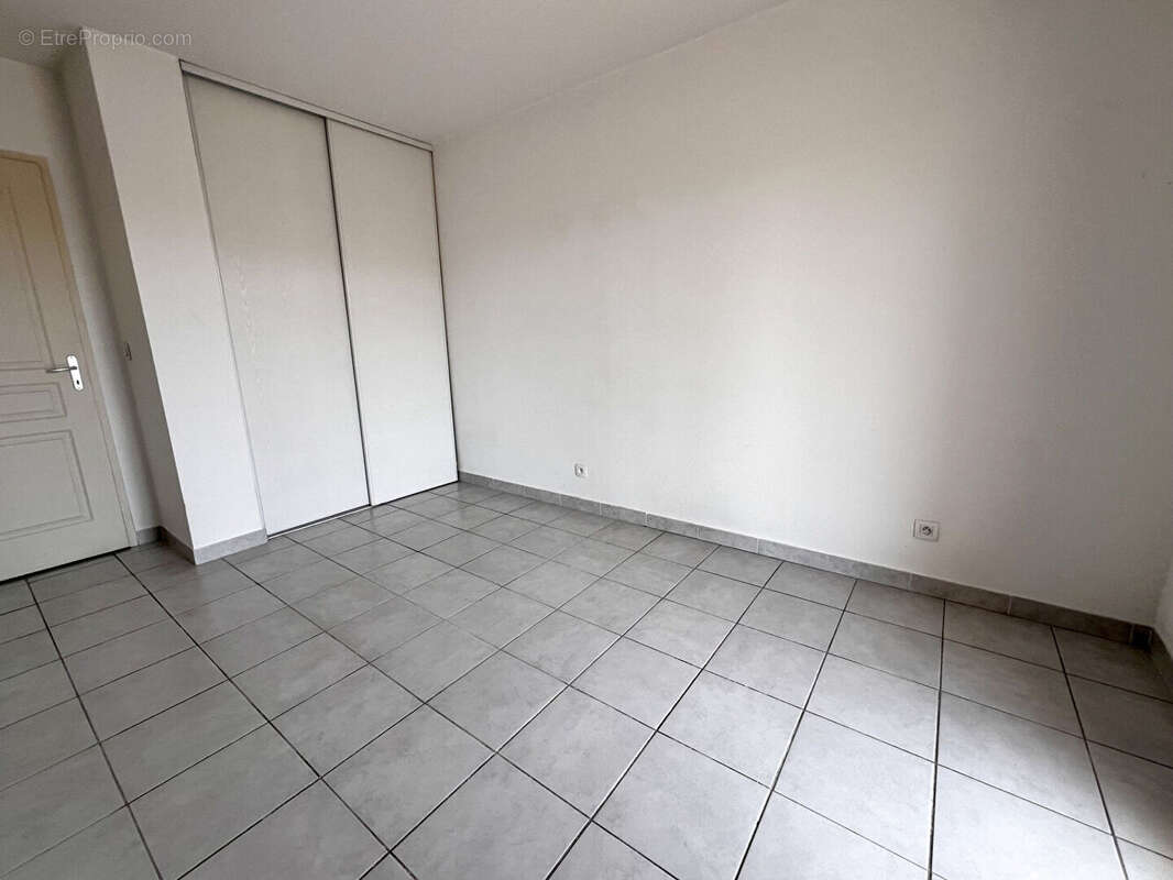 Appartement à SALON-DE-PROVENCE