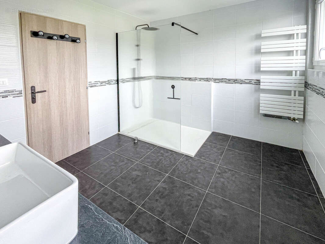 Maison à SAINTE-REINE-DE-BRETAGNE