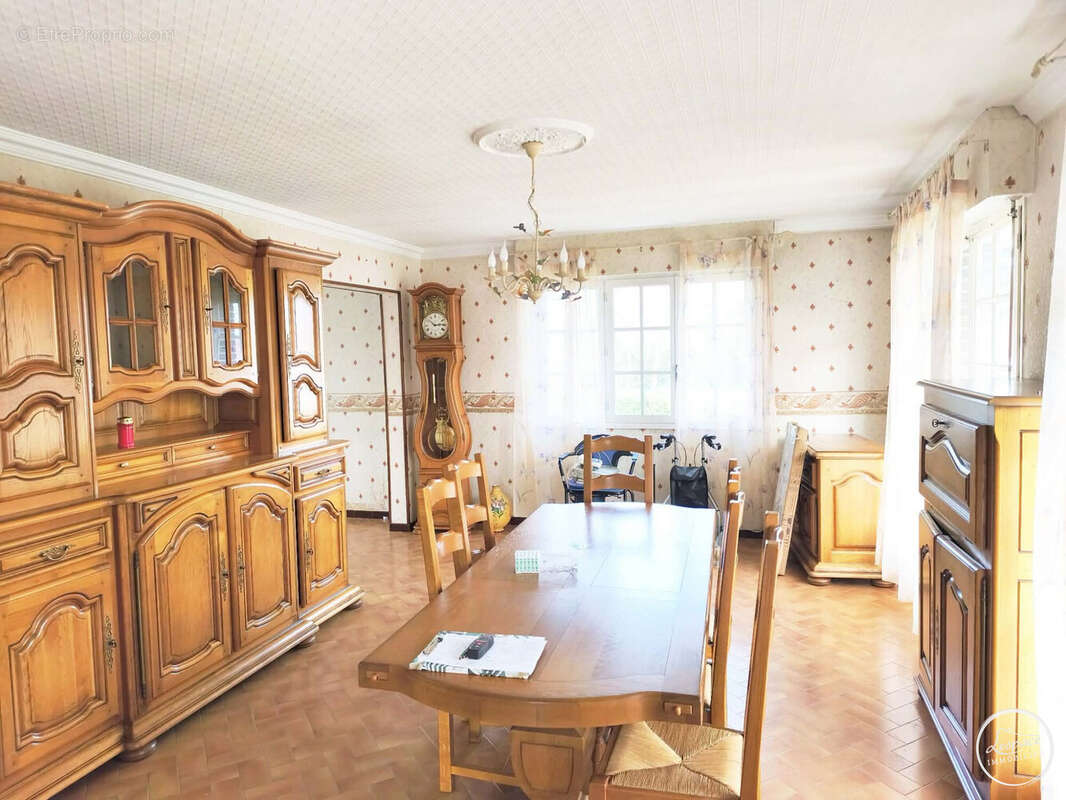 Maison à ALQUINES