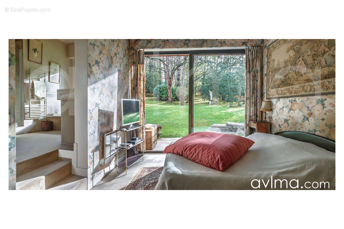 Maison à LOUVECIENNES