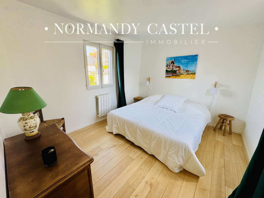 Maison à TROUVILLE-SUR-MER