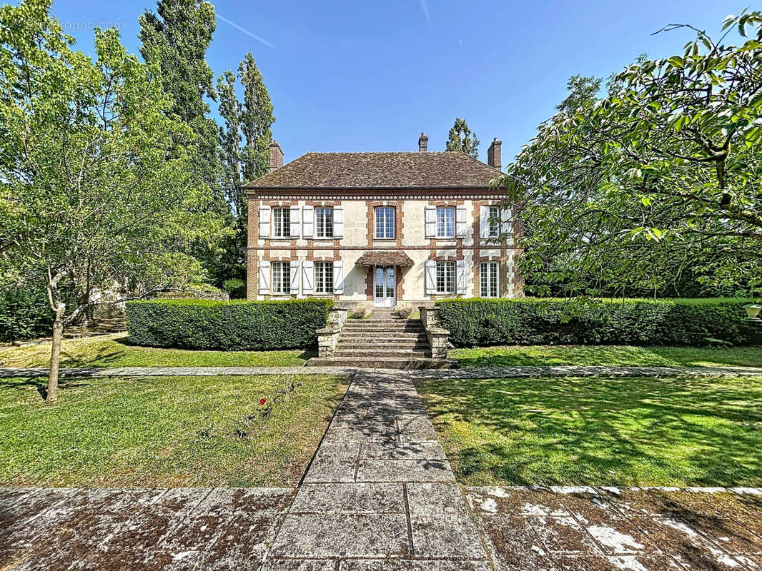 Maison à MARINES
