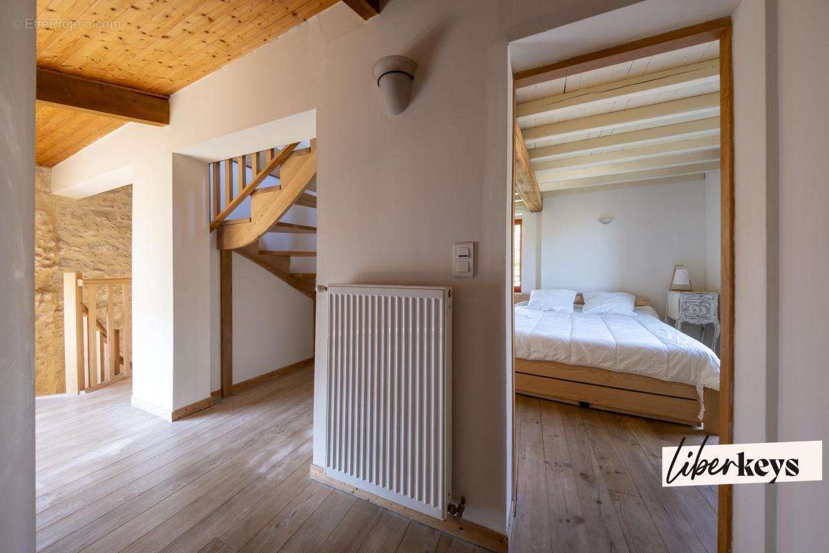 Maison à LAURABUC