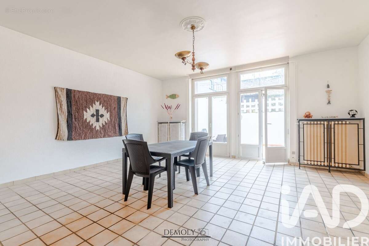 Photo 3 - Appartement à AUDUN-LE-TICHE