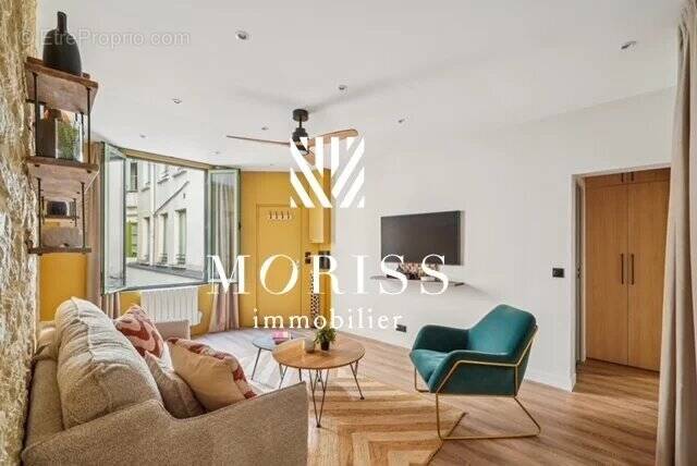 Appartement à PARIS-3E