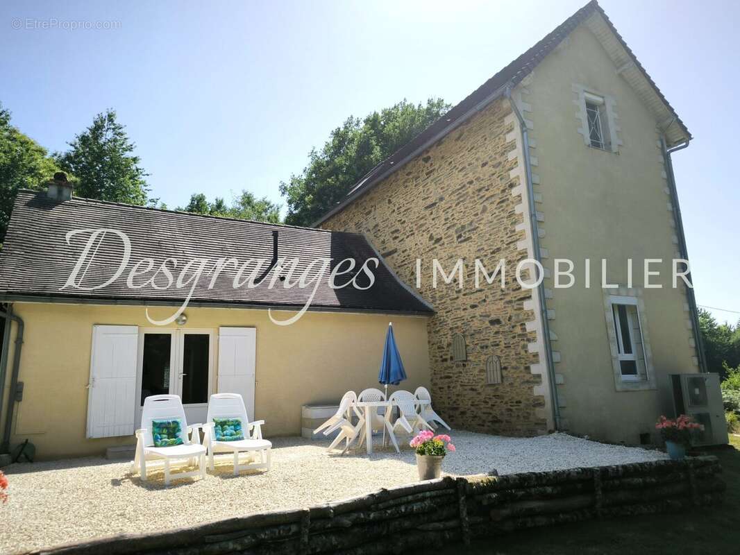 Maison 125 m² à Savignac-Ledrier  - photo 5