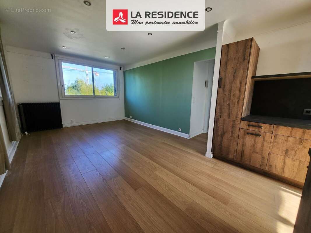 Maison à MONTIGNY-LES-CORMEILLES