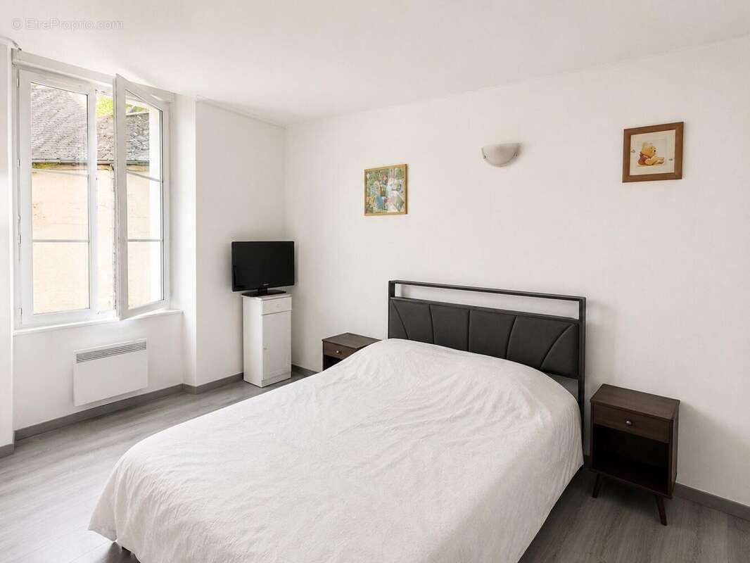 Maison 129 m² à Meigne-Le-Vicomte  - photo 5