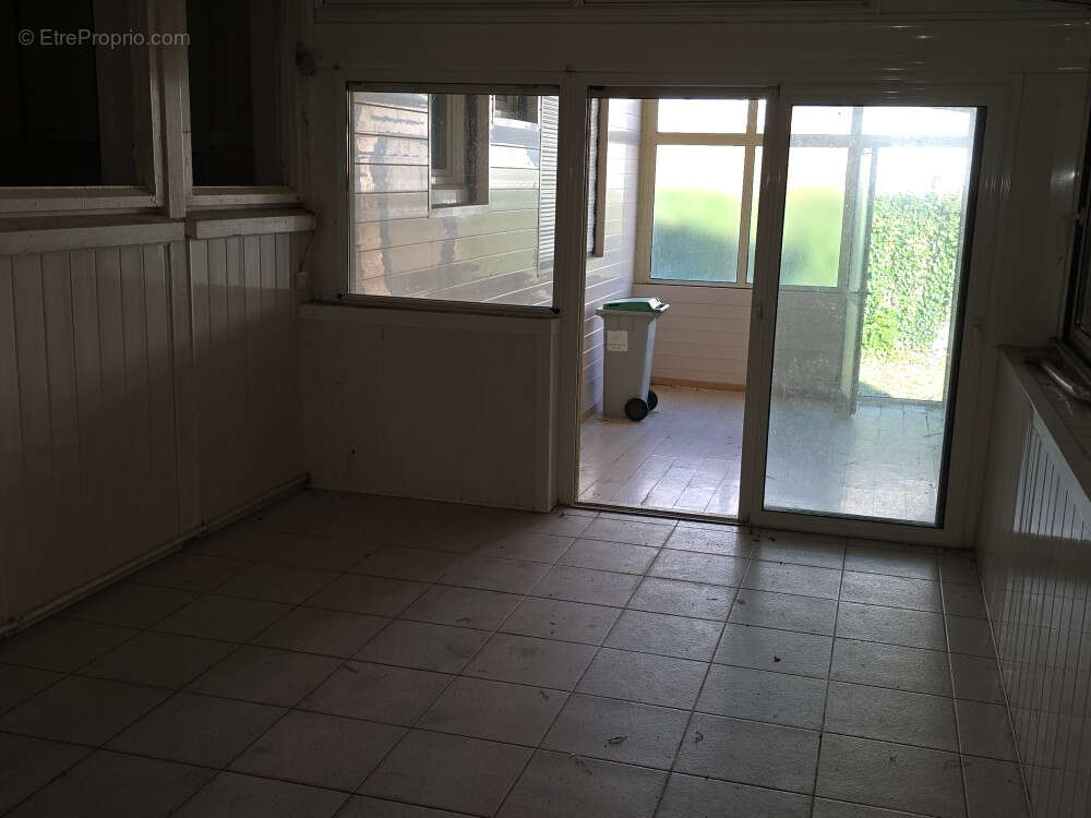 Maison à SAINTE-LUCE-SUR-LOIRE