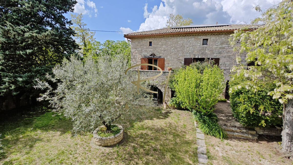 Maison à ISSIRAC