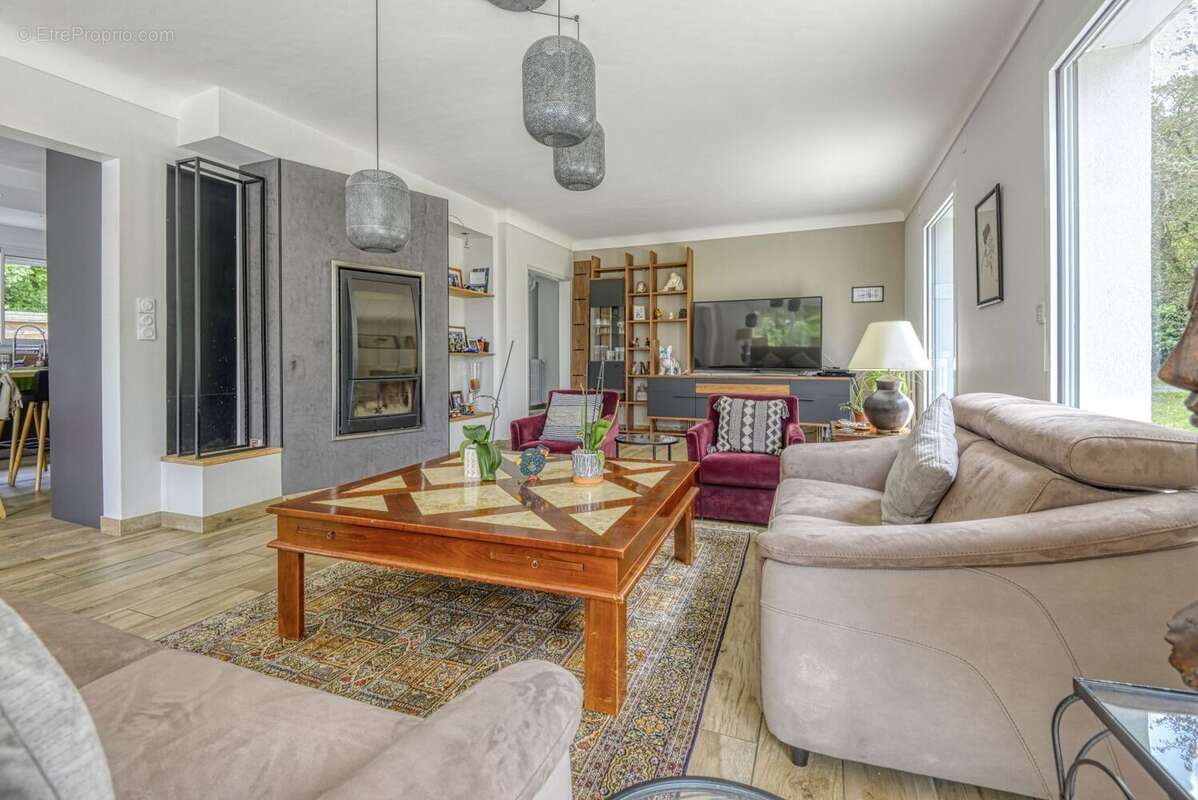 Maison à MAUVES-SUR-LOIRE