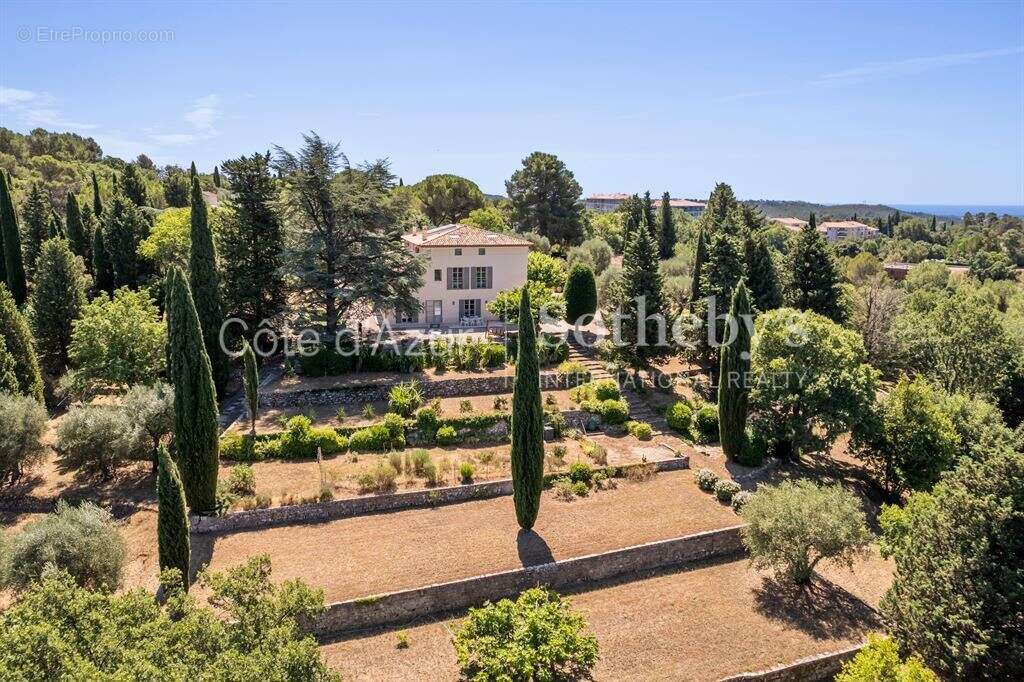 Maison à GRASSE