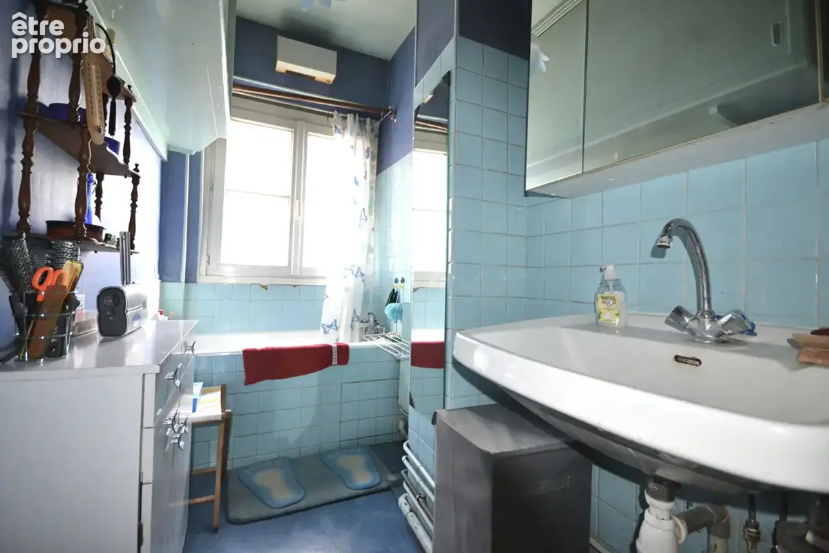 Montmartre 75 m²  3 pièces - photo 8