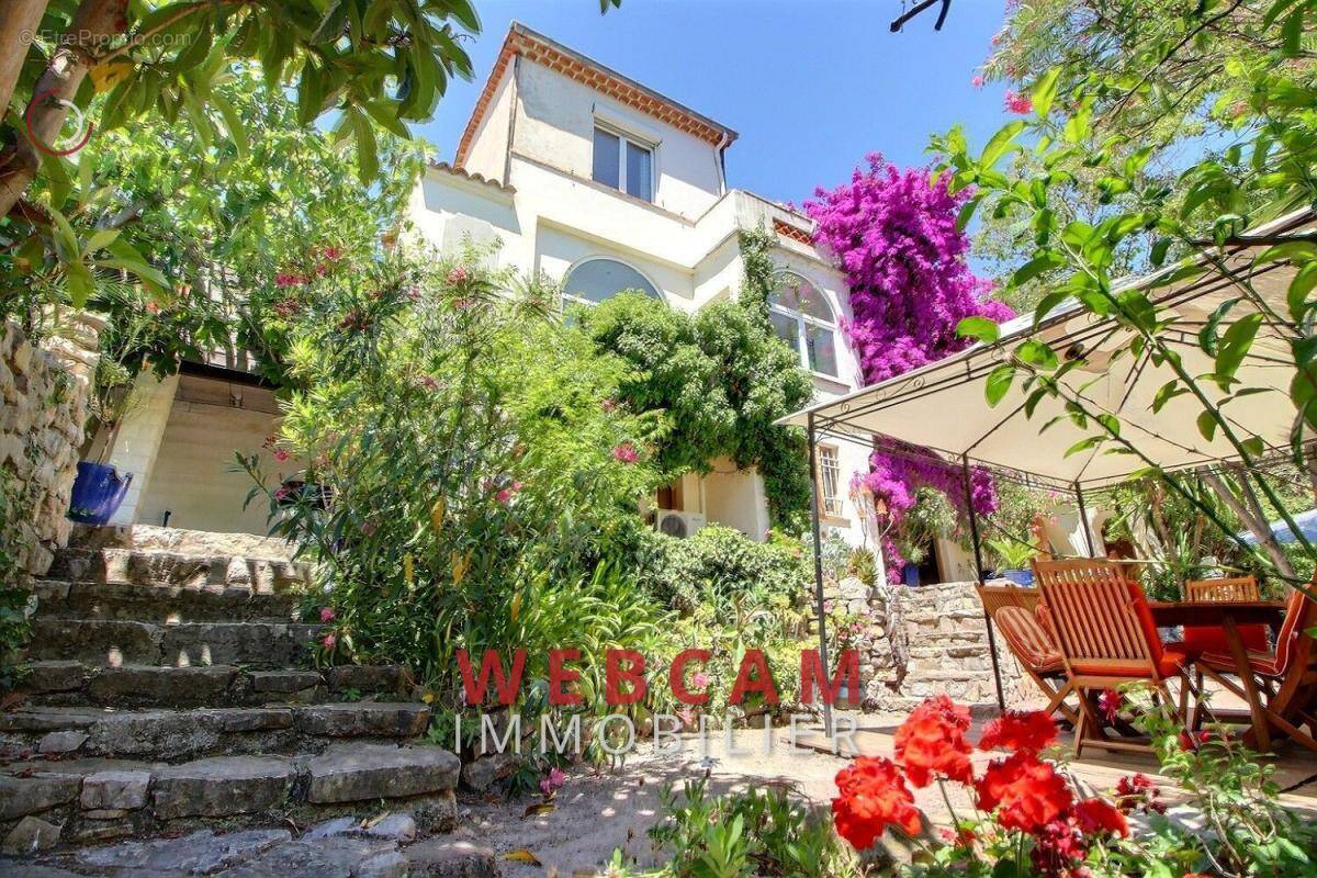Maison à LE CANNET