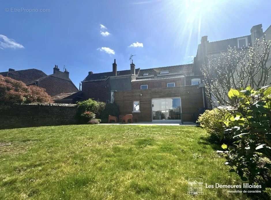 Maison à FOURNES-EN-WEPPES
