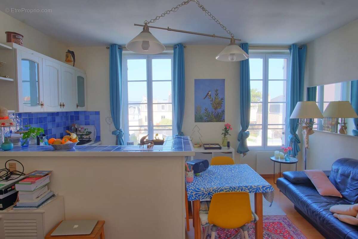 Appartement à SAINT-AUBIN-SUR-MER