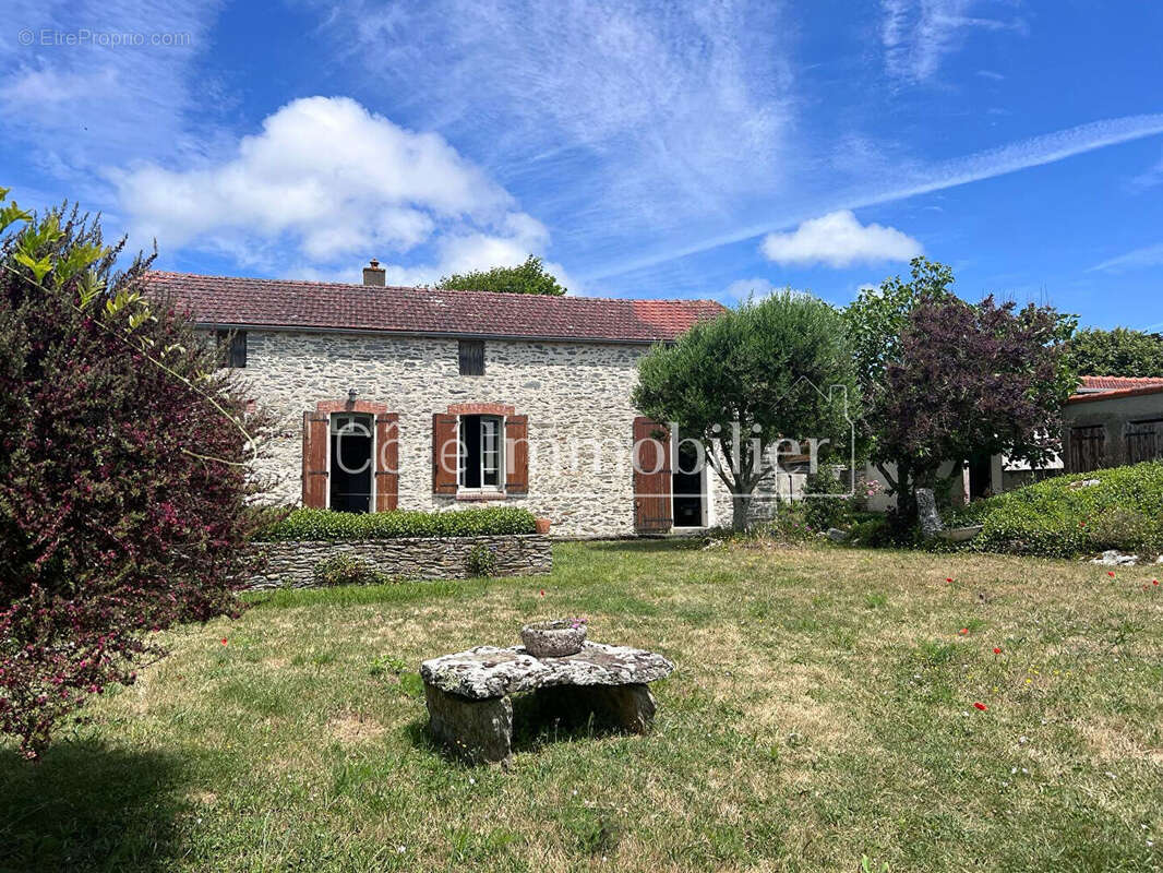 Maison à PREFAILLES