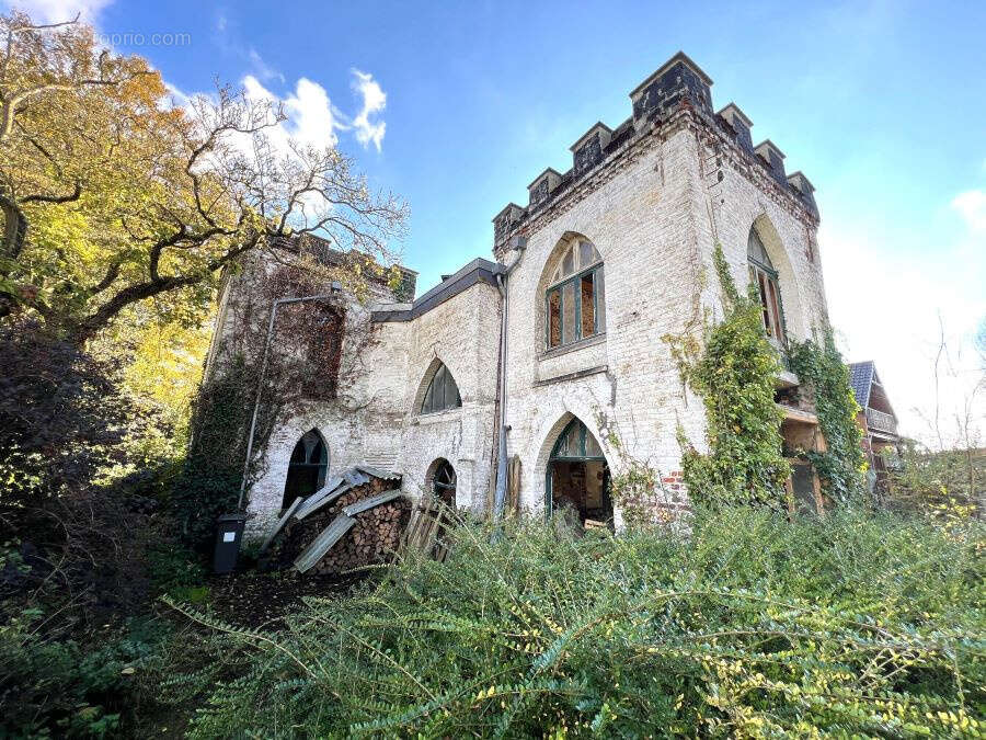 Maison à SAINT-AMAND-LES-EAUX
