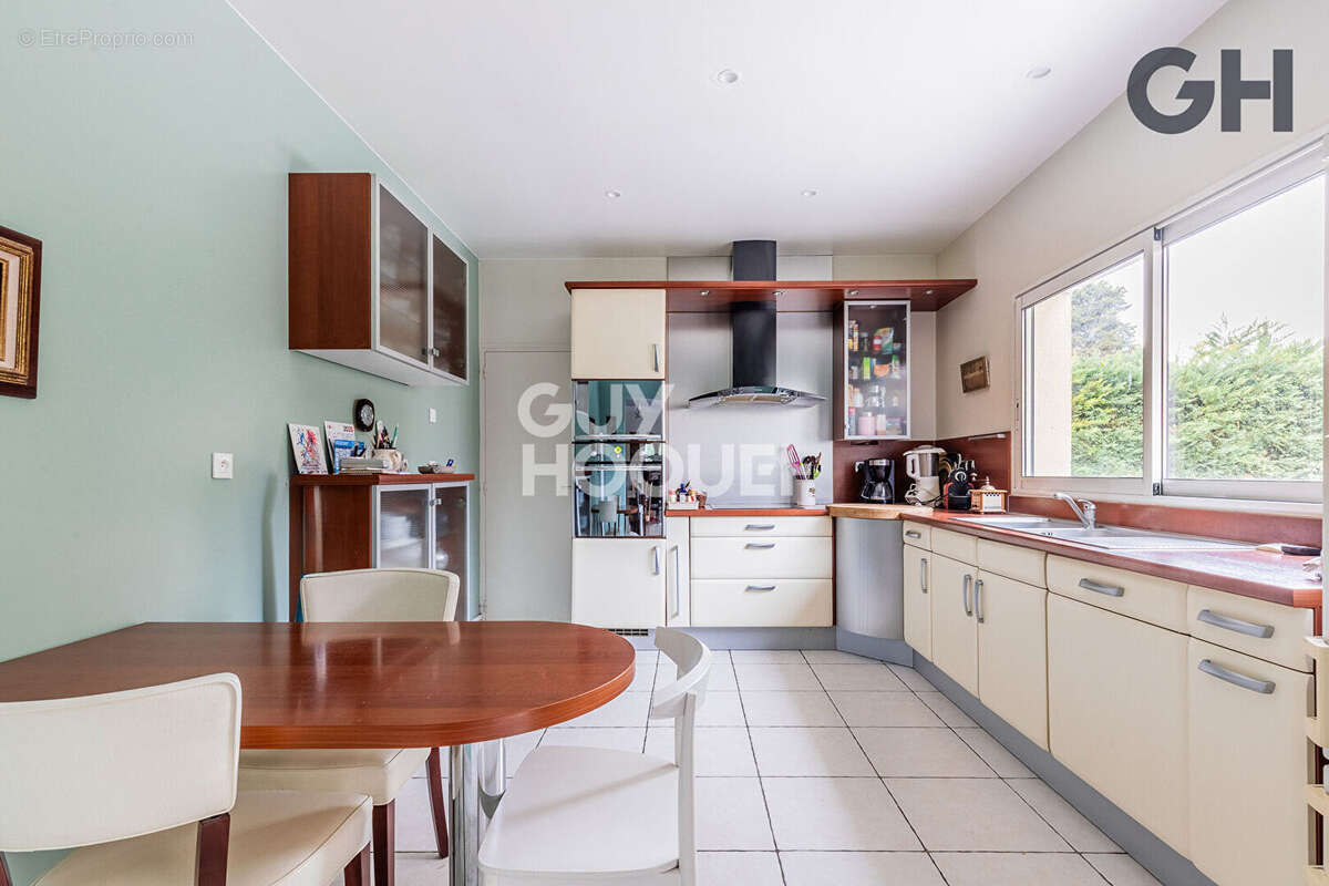 Maison à SOISY-SUR-SEINE