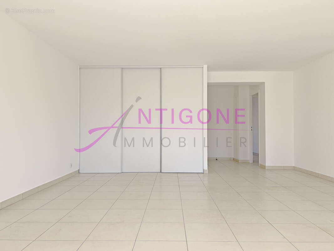 Appartement à SANARY-SUR-MER