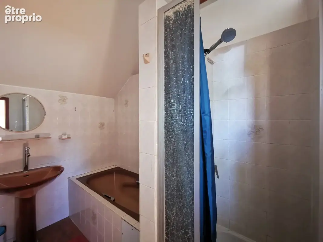 Maison 135 m² à Baie-Mahault  - photo 8