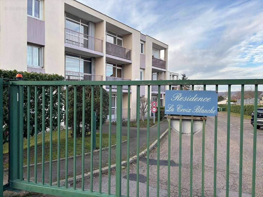 Appartement à AUBERGENVILLE
