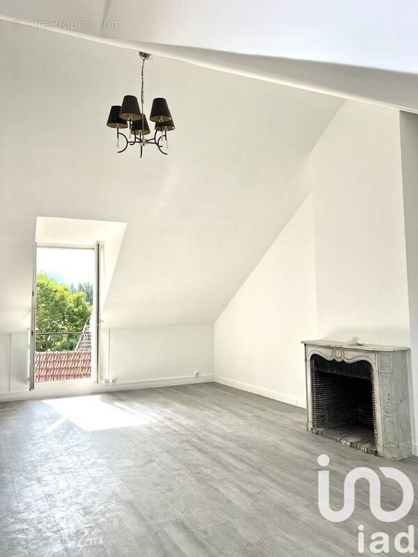 Photo 1 - Appartement à SAINT-MICHEL-SUR-ORGE