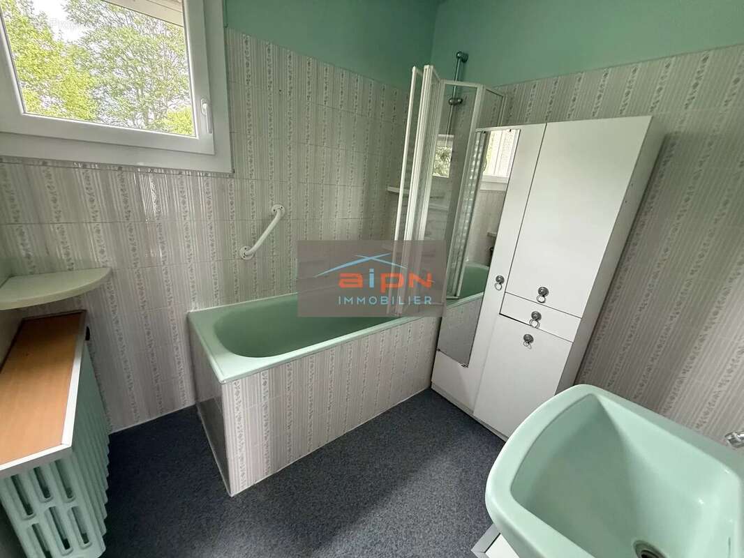 Appartement t3 avec garage cave greniers - photo 6