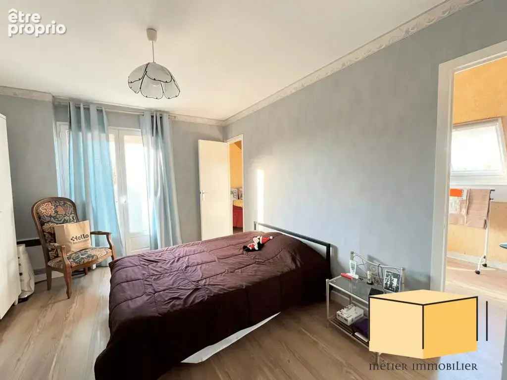 Appartement 3 pièces 65 m² à vendre à Belley (01300) - photo 3