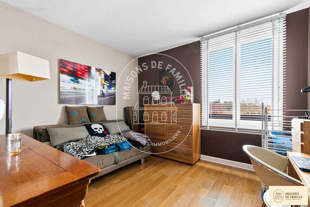 Appartement à LOUVECIENNES