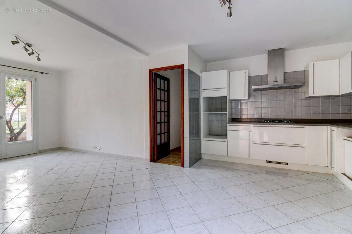 Maison à SAINT-MARTIN-DU-VAR