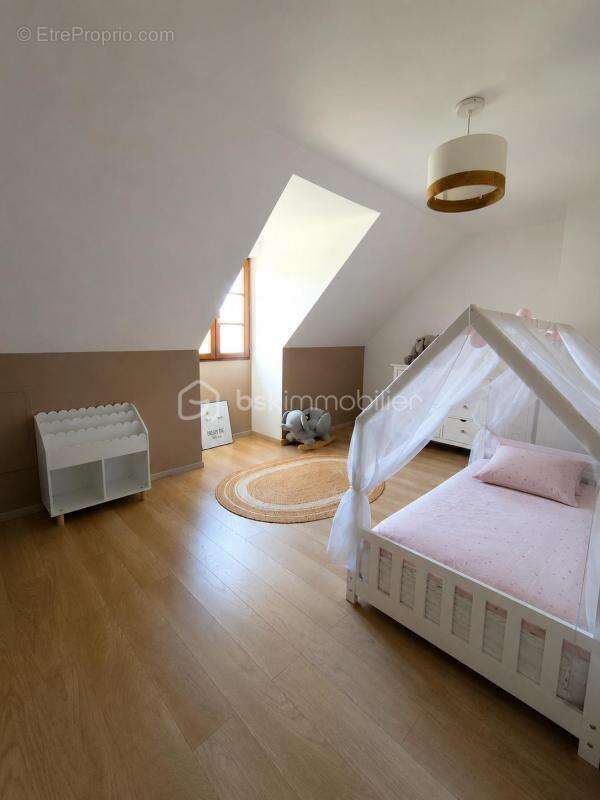 Maison-4 chambres-garage et jardin - photo 9