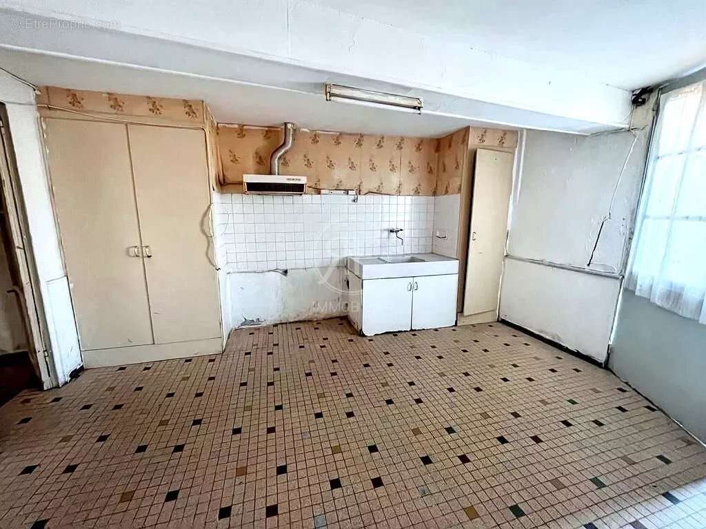 Maison à CASTILLON-LA-BATAILLE