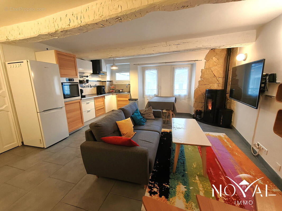 Appartement à SAINT-VALLIER-DE-THIEY